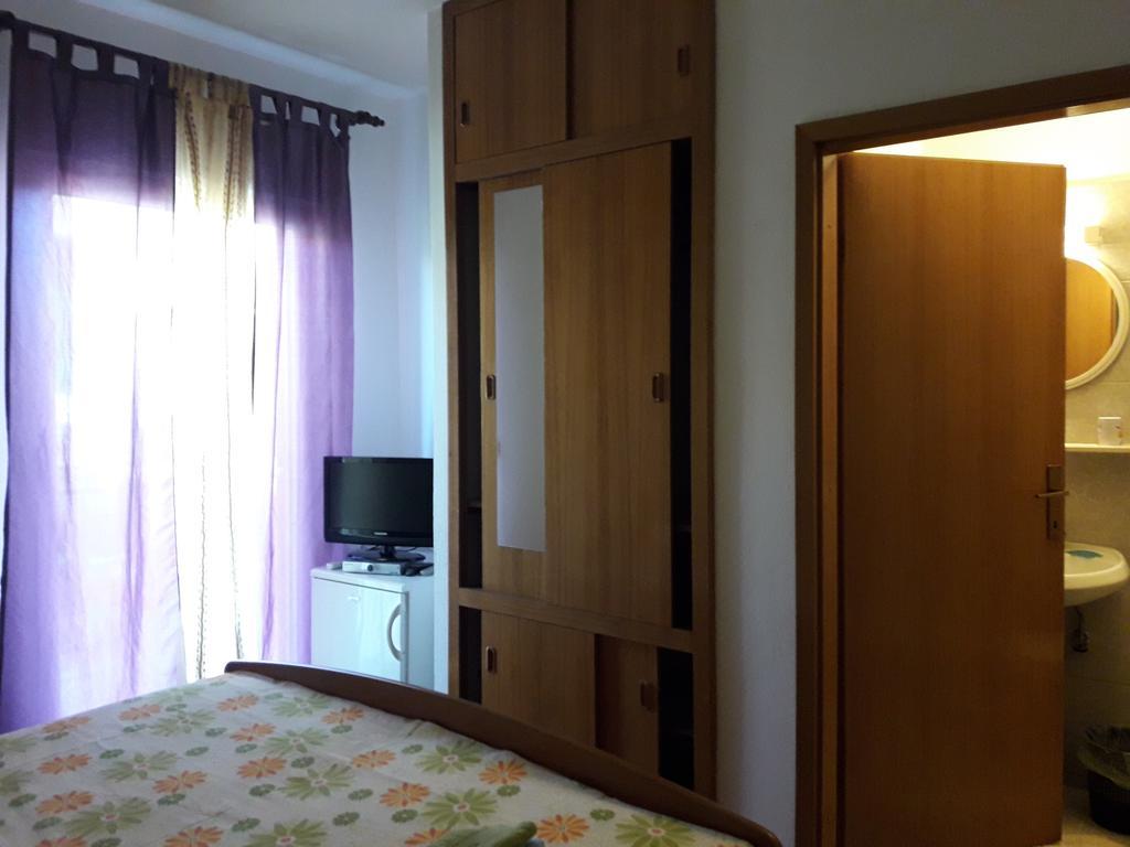 Rooms & Studio Villa Tatjana Supetar Zewnętrze zdjęcie