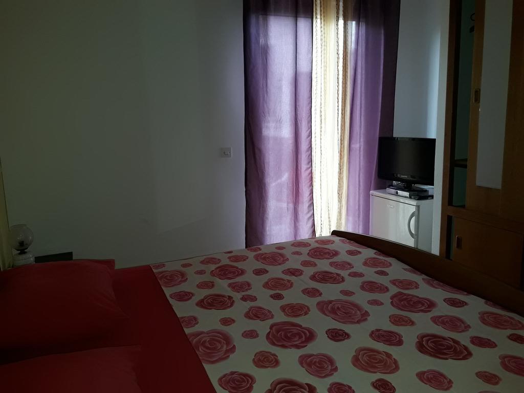 Rooms & Studio Villa Tatjana Supetar Zewnętrze zdjęcie